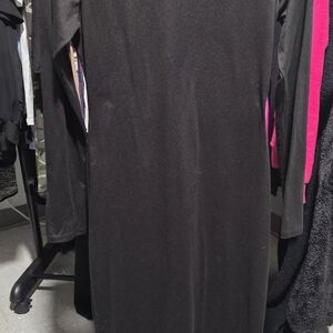 Fashion Nova Black Crewneck Maxi Fitted Dress